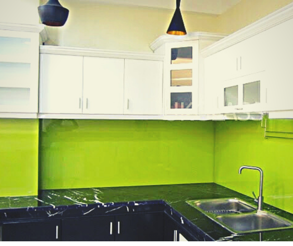Kính ốp bếp màu xanh